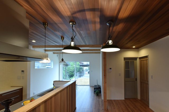 長野「木目を活かしたサーファーズハウス」 ハーバーハウス上越支店