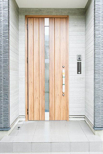 吹抜け×鉄骨階段 立地に合わせた、抜け感のある居心地の良い家 ハーバーハウス上越支店