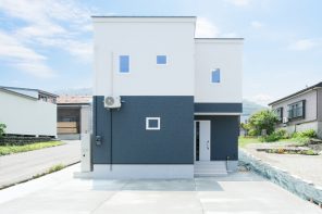 糸魚川市寺地「小上がり和室を多目的に使うシンプルモダンな家」住宅完成見学会