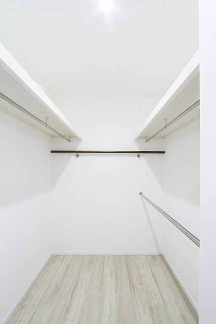 長野「ガルバリウム外壁×無垢床のこだわりヴィンテージハウス」 ハーバーハウス上越支店