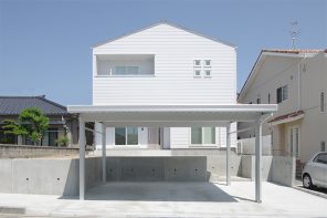 長野「ORGA ペットと暮らす三角屋根のホワイトガルバリウムハウス」 ハーバーハウス長野支店