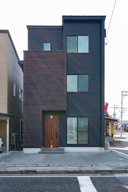 長野「VISTA 3階建て・モダンスタイルでシンプルに暮らす家」 ハーバーハウス上越支店