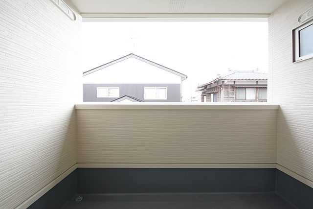 長野「実用性を重視した間取りで快適に住まうシンプルナチュラルな家」 ハーバーハウス上越支店