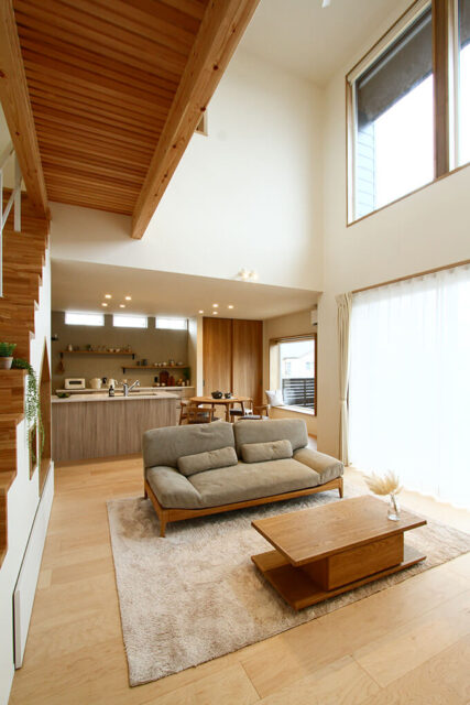 庭とつながるLDK!ヌック&キャットウォークがある省エネ住宅 ハーバーハウス上越支店
