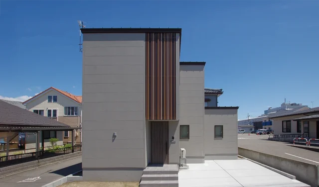 子育て家族に嬉しいパントリー＆スタディコーナー付家事楽ハウス ハーバーハウス上越支店